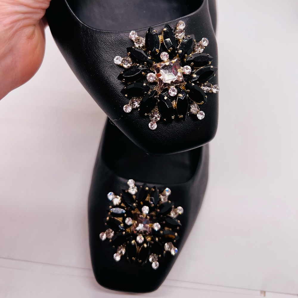 NWT Karl Lagerfeld Chunky Heels Halina Leather Rhinestone Block Heal Pumps Sz 9